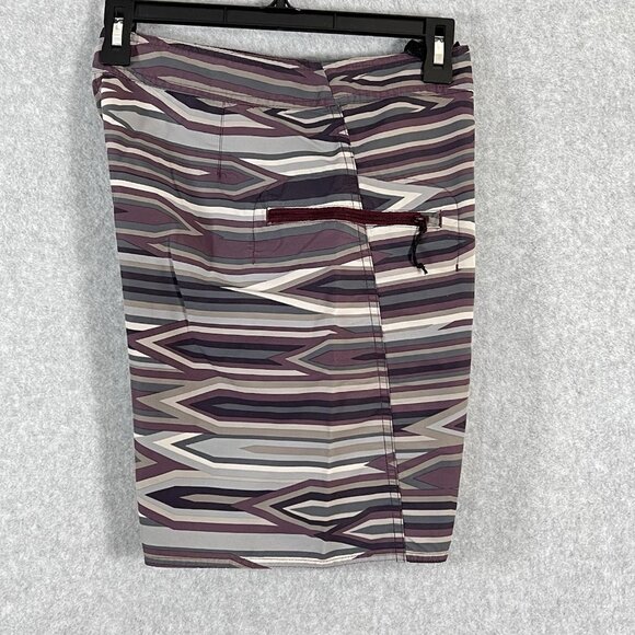 Patagonia Wavefarer Board Swim Shorts Graphite Navy Zip Pocket Men's Sz 30 - Picture 12 of 14